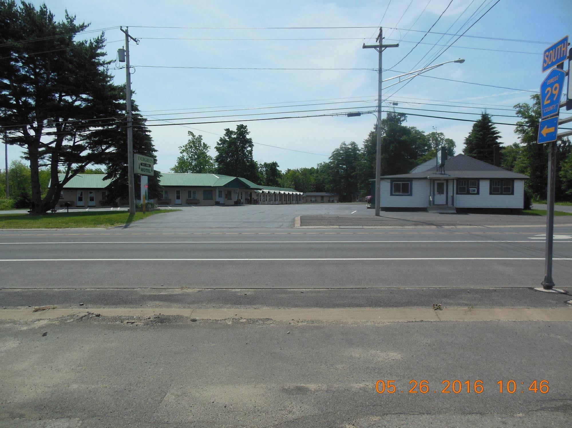 Evergreen Motel Oswego Exterior foto