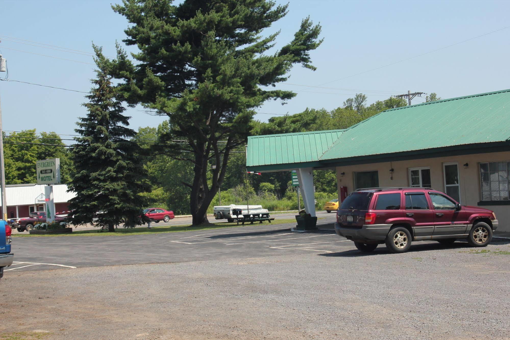 Evergreen Motel Oswego Exterior foto